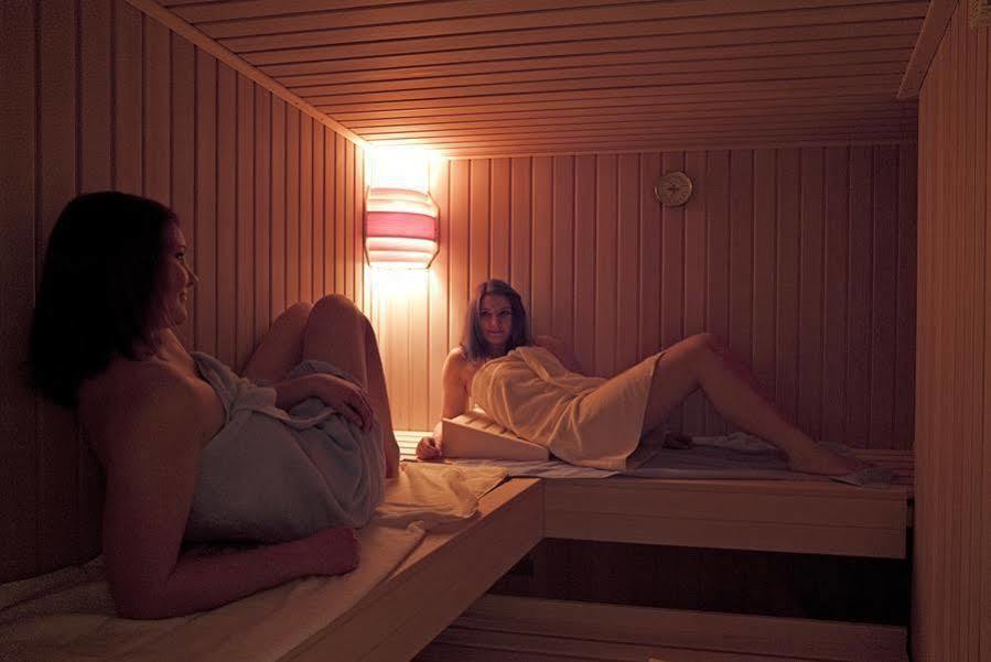 Wellnesshotel Schiesselhof Grafenhausen Dış mekan fotoğraf